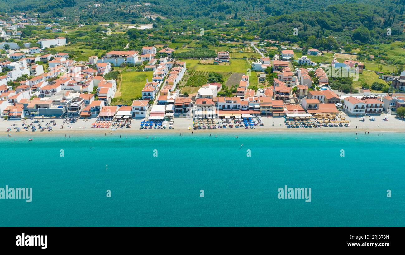 Foto aerea del villaggio di Kokkari sull'isola di Samos, Grecia Foto Stock