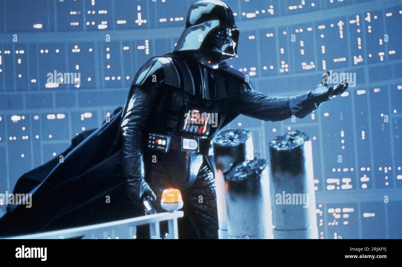 THE EMPIRE STRIKES BACK 1980 film della 20th Century Fox con David Prowse nel ruolo di Darth Vader Foto Stock