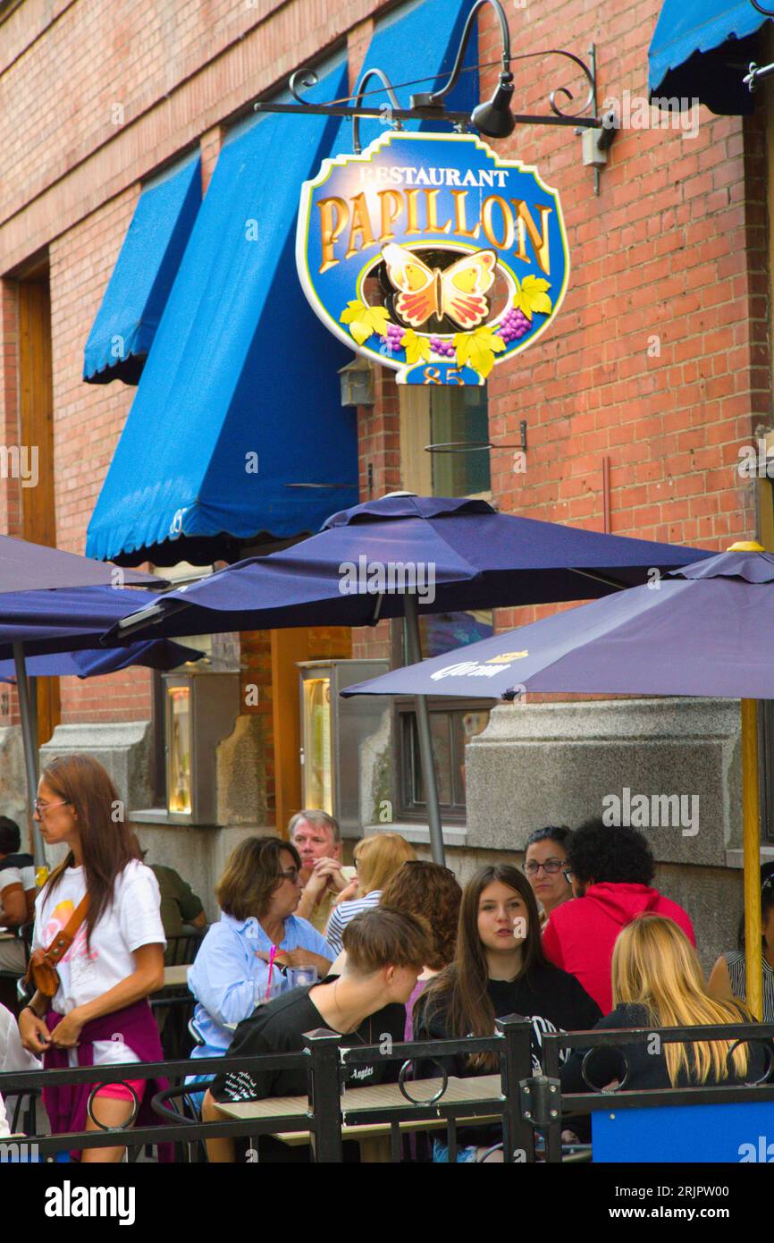 Canada, Québec, Montreal Vecchia Montreal, ristorante, persone Foto Stock