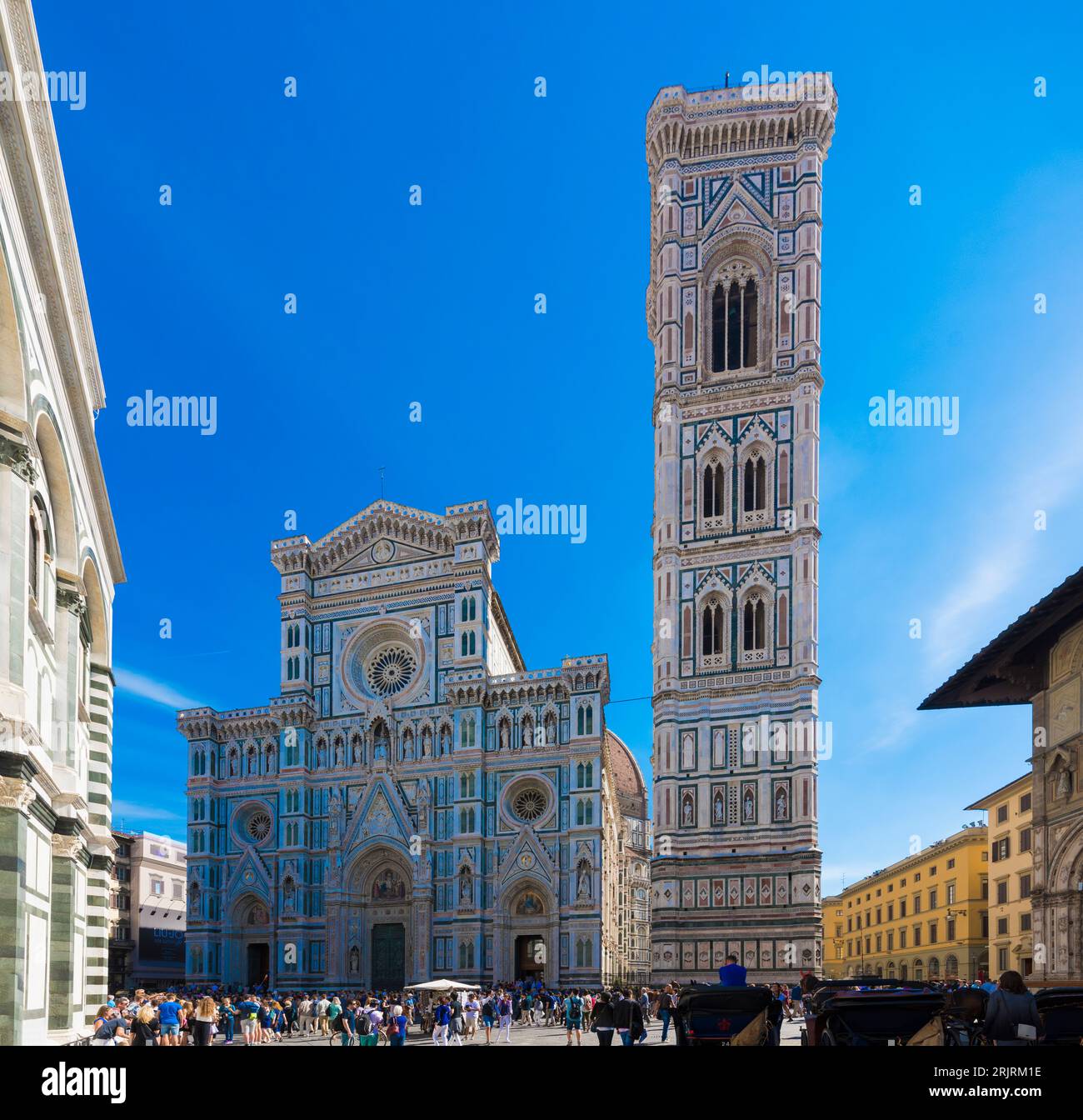 Duomo di Firenze, Duomo Santa Maria del Fiore con campanile  Firenze, Toscana, Italia Foto Stock
