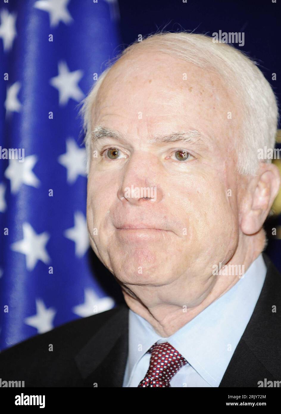 Bildnummer: 52463586 Datum: 19.03.2008 Copyright: imago/Xinhua Präsidentschaftskandidat John McCain (USA/Republikaner/ Senator Arizona) a Gerusalemme - PUBLICATIONxNOTxINxCHN, Personen; 2008, Gerusalemme, Politiker, Pressetermin, MacCain, Mac, Cain, Mc; , hoch, Kbdig, Porträt, Internationale Politik, Politik, Randbild, gente Foto Stock