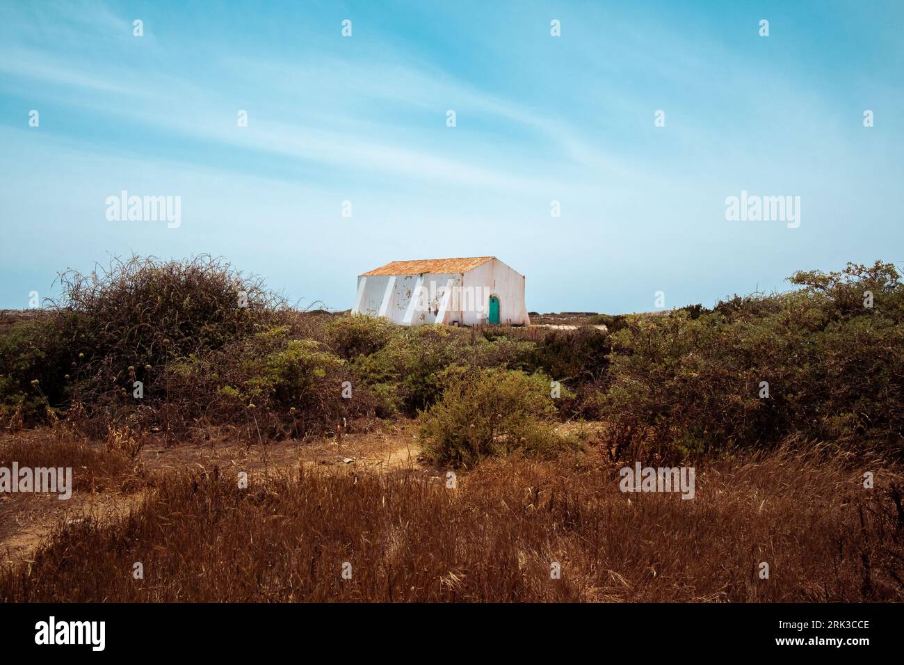 Edificio della Fortezza di Sagres in una giornata blu Foto Stock