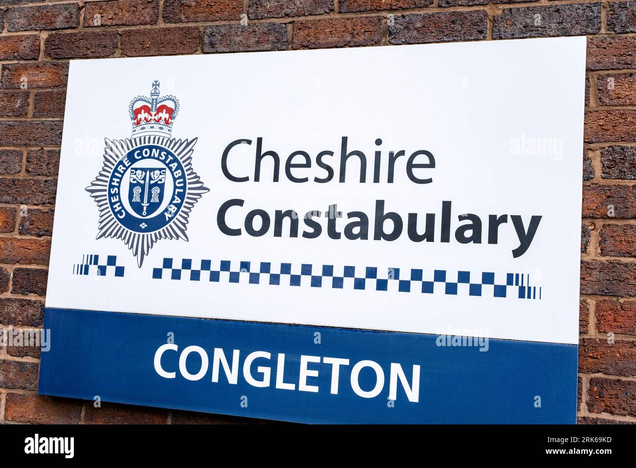 Cartello Cheshire Constabulary sul muro esterno di Congleton Cheshire UK Foto Stock