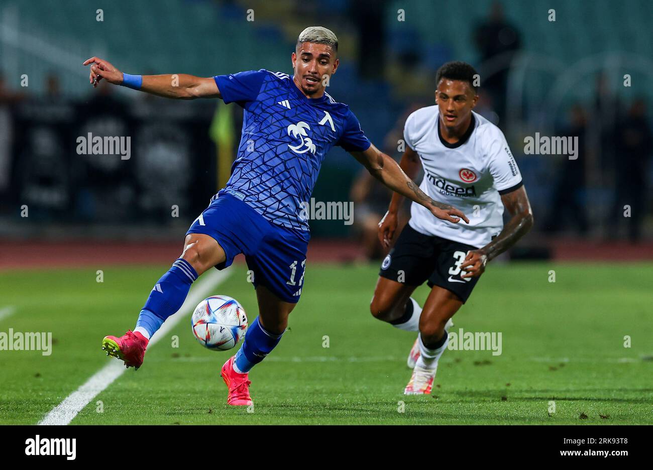 Sofia, Bulgaria. 24th Aug, 2023. Soccer: UEFA Europa Conference League  qualifying, Levski Sofia - Eintracht Frankfurt, 4th round, first leg, at  Vasil Levski National Stadium. Sofia's Welton Felipe (l) in a duel