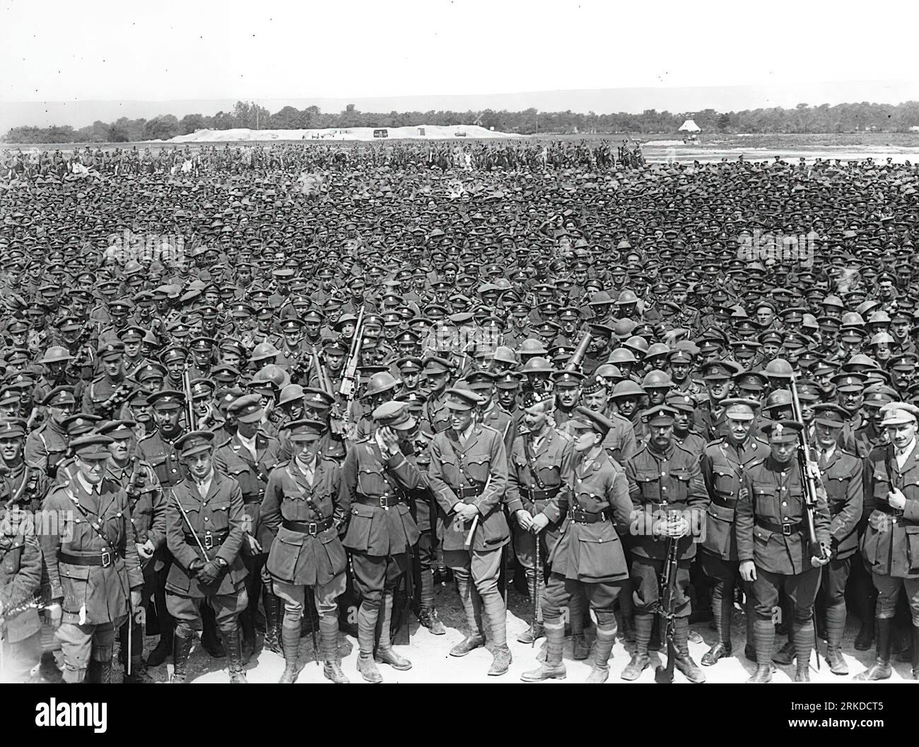La prima guerra mondiale o prima guerra mondiale, spesso abbreviata