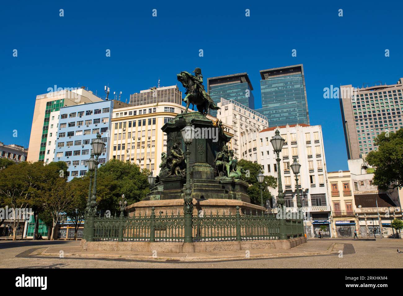 Statua di Don Pedro i, in piazza Tiradentes, nel centro della città di Rio de Janeiro Foto Stock