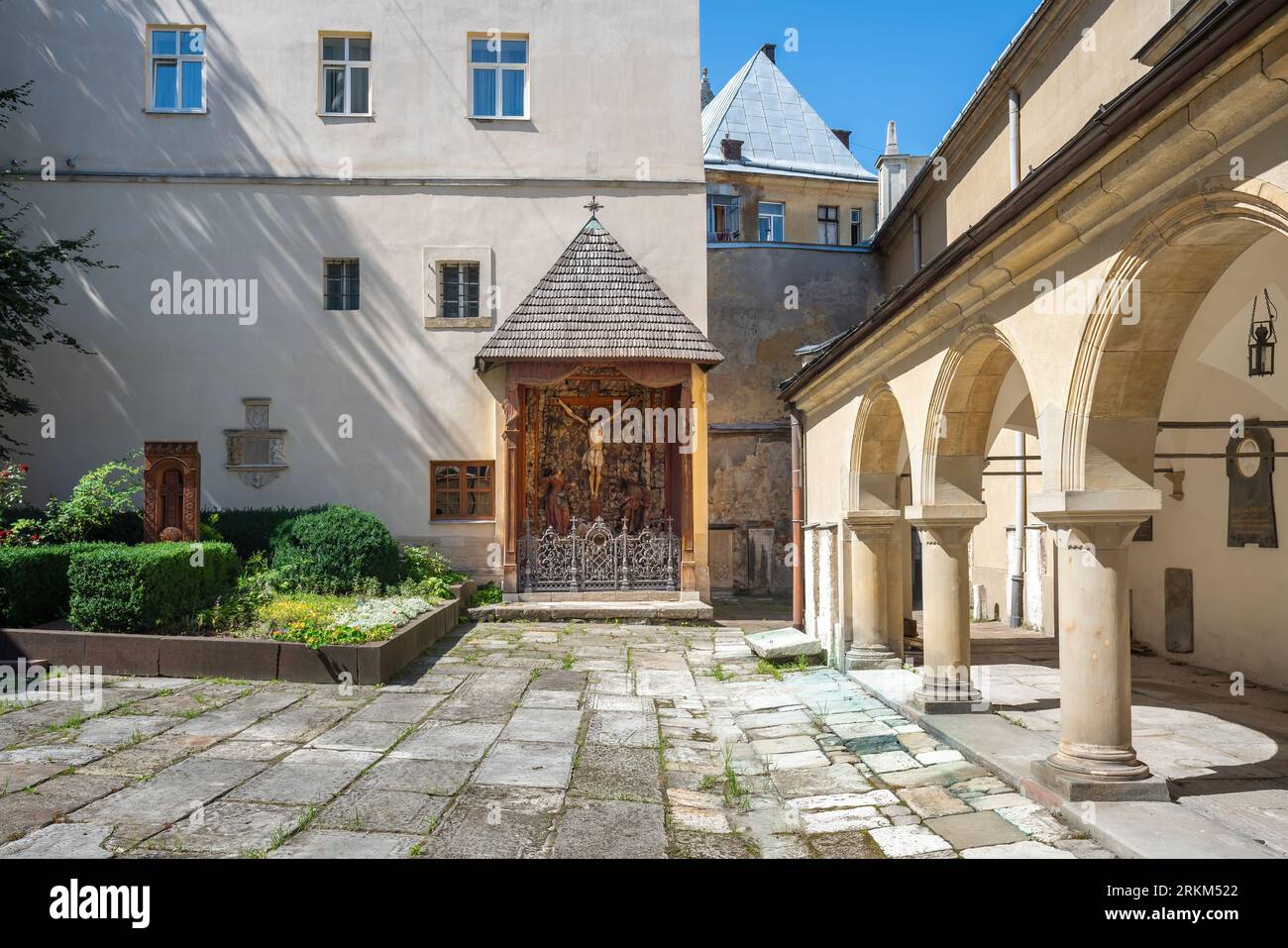 Cattedrale armena del cortile di Leopoli - Leopoli, Ucraina Foto Stock