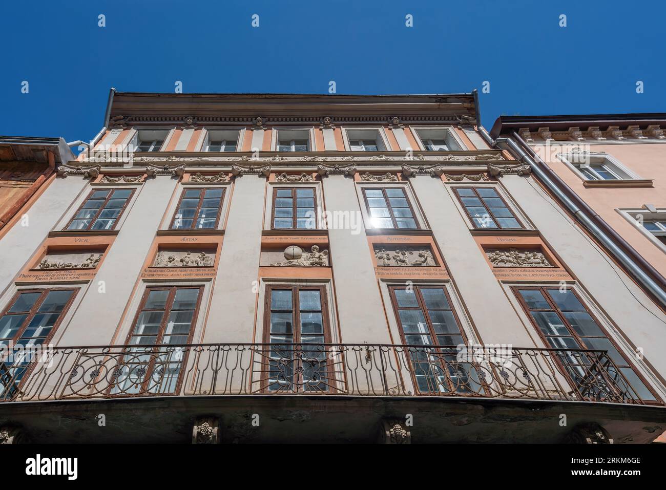 Edificio delle stagioni - Leopoli, Ucraina Foto Stock