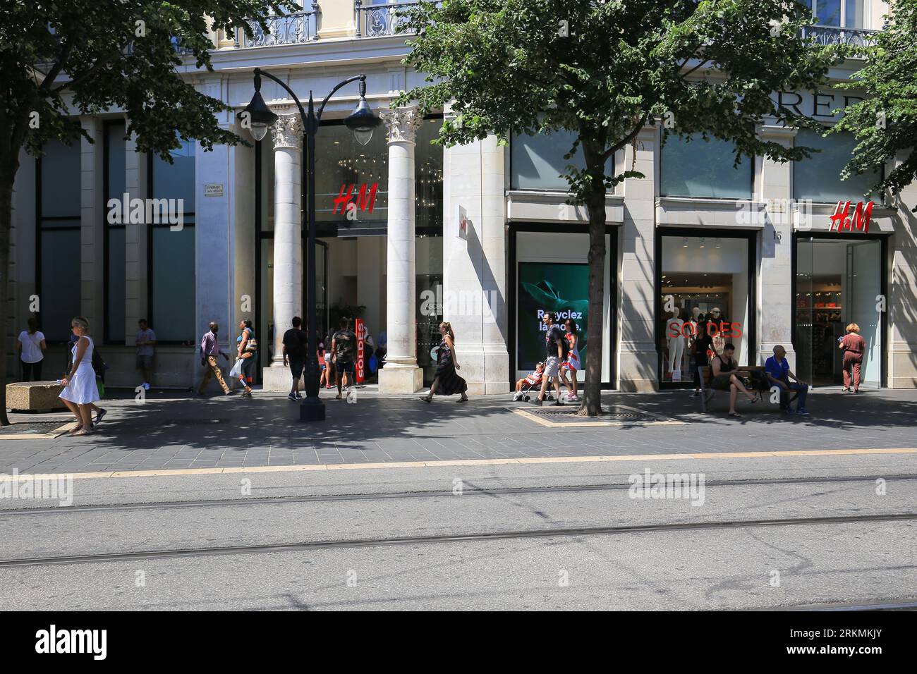 Esterno del negozio H&M a Nizza, Francia Foto Stock
