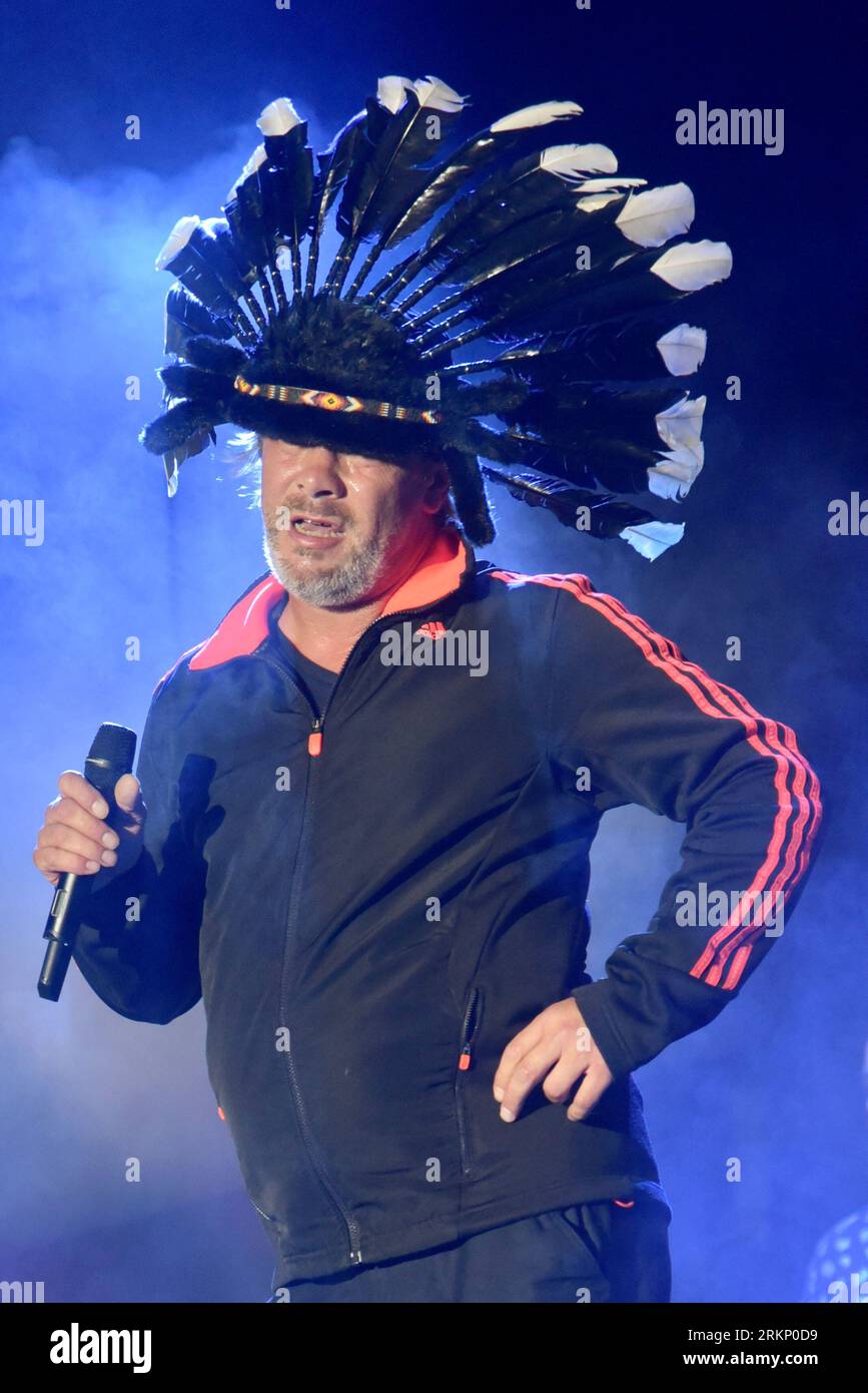 Victorious Festival, Portsmouth/Southsea, 25 agosto 2023, Jamiroquai headliner venerdì sera al Victorious Festival, Southsea, credito: Graham Tarrant/Alamy Live News Foto Stock