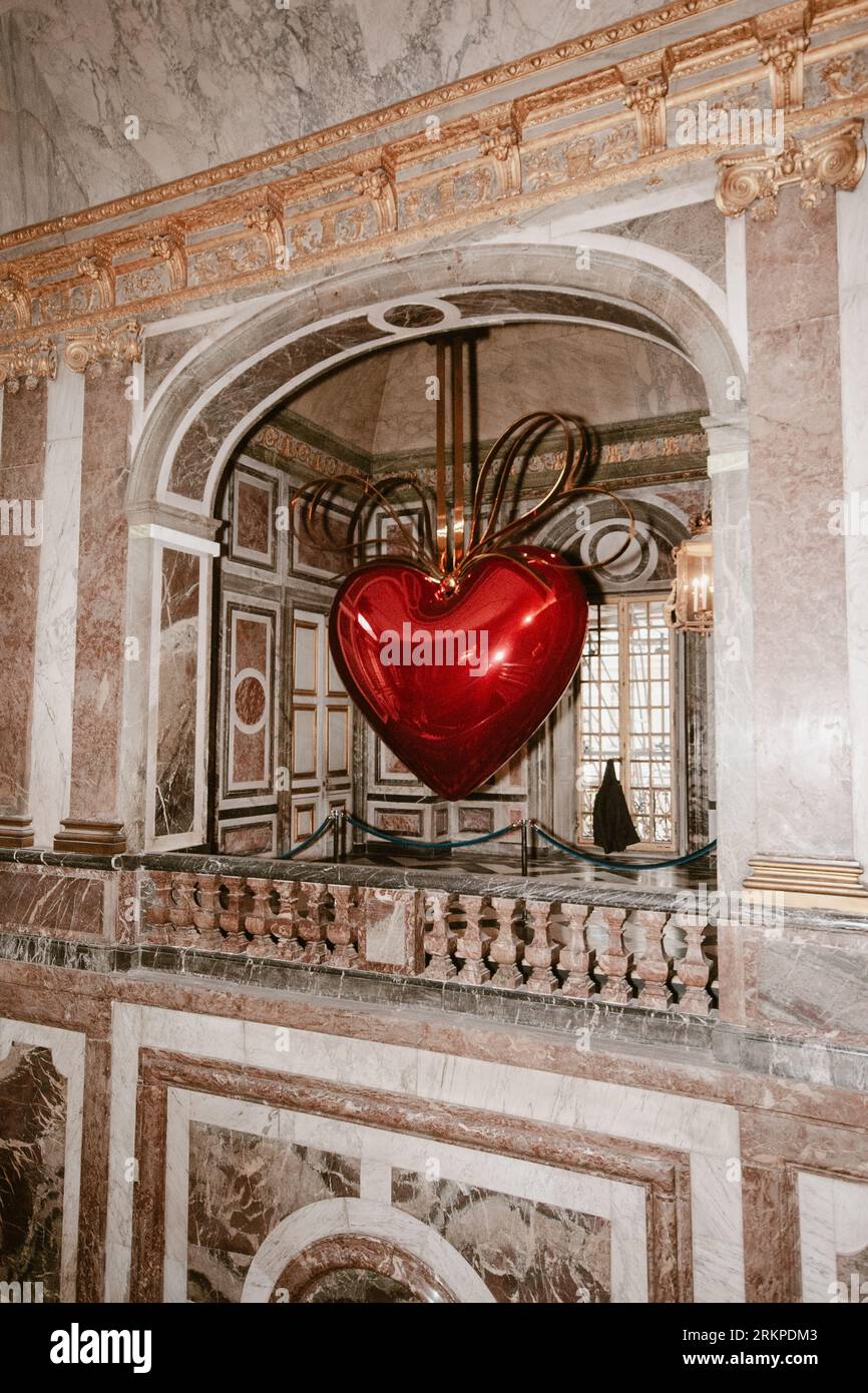 Una varieta' di scene dal rococò e capolavoro barocco che e' la Reggia di versailles in un freddo e umido giorno d'inverno. Foto Stock Una varieta' di scene dal rococò e capolavoro barocco che e' la Reggia di versailles in un freddo e umido giorno d'inverno. Foto Stock