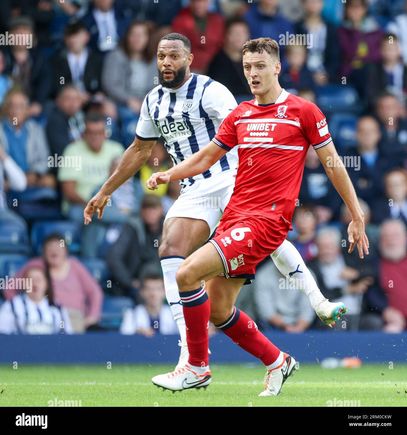 West Bromwich, Regno Unito. 26 agosto 2023. *** Durante l'EFL Sky Bet Championship match tra West Bromwich Albion e Middlesbrough agli Hawthorns, West Bromwich, Inghilterra, il 26 agosto 2023. Foto di Stuart Leggett. Solo per uso editoriale, licenza necessaria per uso commerciale. Nessun utilizzo in scommesse, giochi o pubblicazioni di un singolo club/campionato/giocatore. Credito: UK Sports Pics Ltd/Alamy Live News Foto Stock