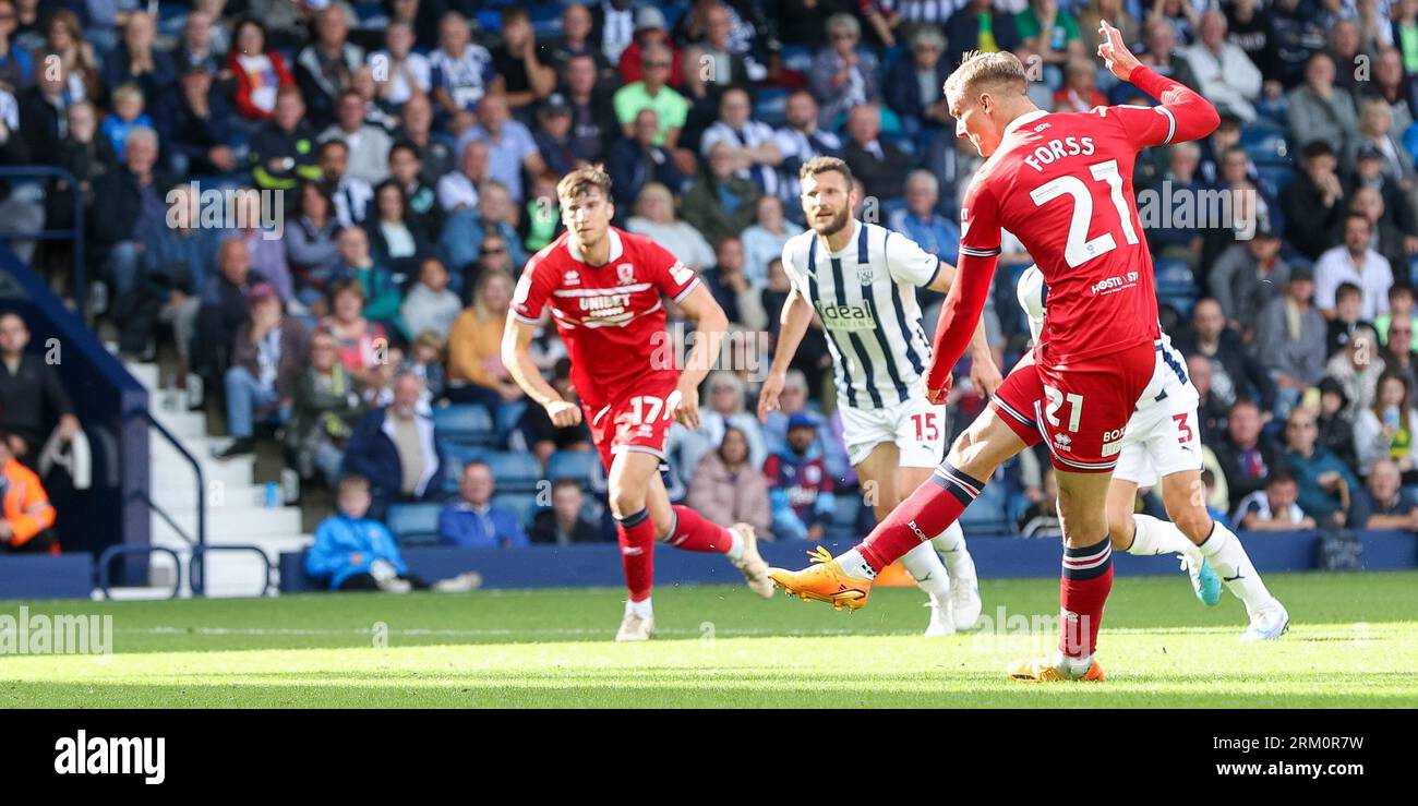 West Bromwich, Regno Unito. 26 agosto 2023. Marcus Forss del Middlesborough segna la penalità per tirarne uno indietro durante il match per l'EFL Sky Bet Championship tra West Bromwich Albion e Middlesbrough agli Hawthorns, West Bromwich, Inghilterra, il 26 agosto 2023. Foto di Stuart Leggett. Solo per uso editoriale, licenza necessaria per uso commerciale. Nessun utilizzo in scommesse, giochi o pubblicazioni di un singolo club/campionato/giocatore. Credito: UK Sports Pics Ltd/Alamy Live News Foto Stock