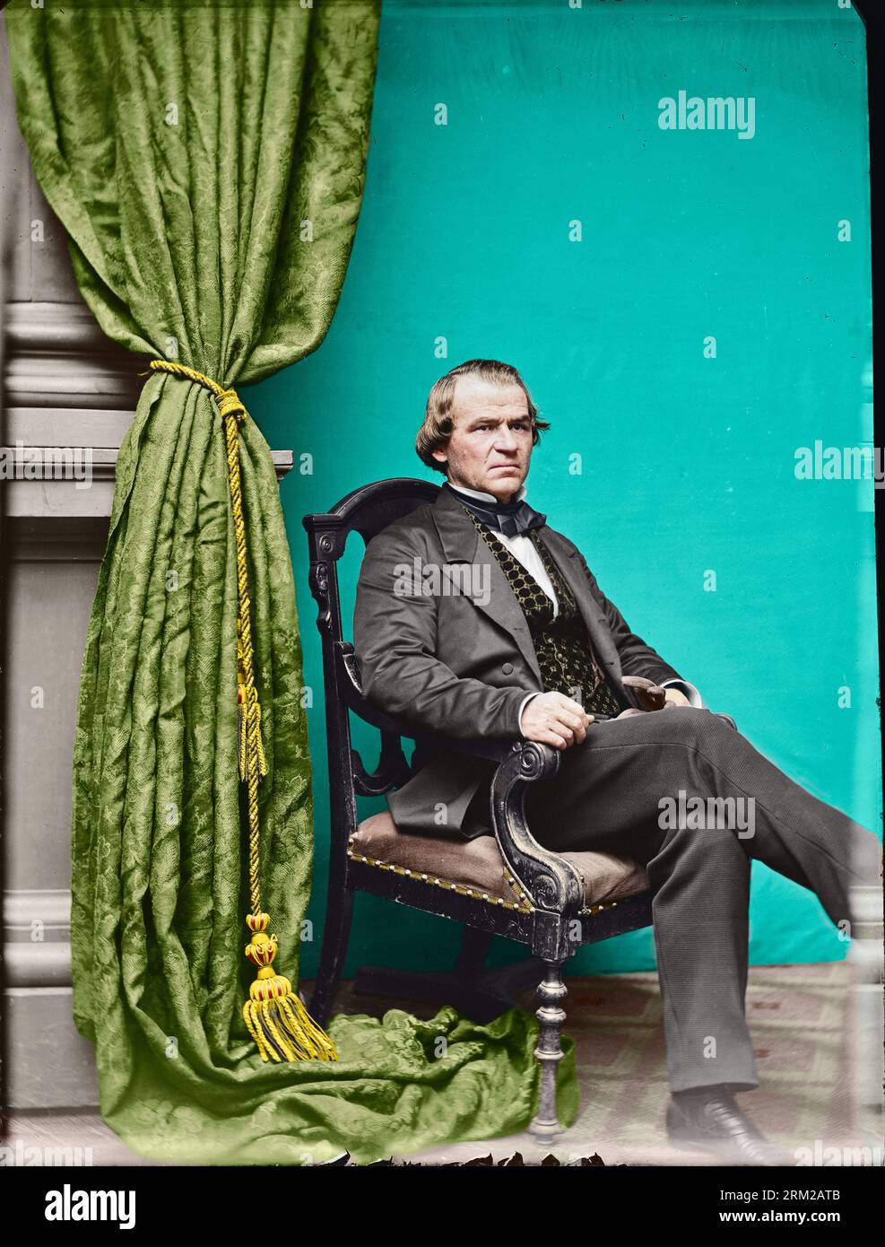 Andrew Johnson. c. 1860-1870. Fotografo: Mathew Brady Studio. Con l'assassinio del presidente Abraham Lincoln, Andrew Johnson (1808 - 1875) bec Foto Stock