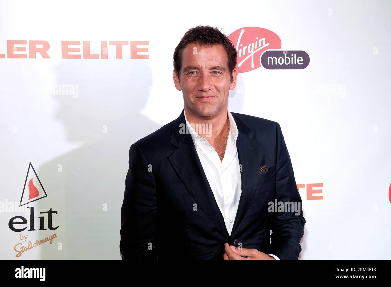 Toronto, Canada - 10 settembre 2011: Clive Owen arriva al ricevimento "Killer Elite" dopo la prima del film al Toronto International Film Festival Foto Stock