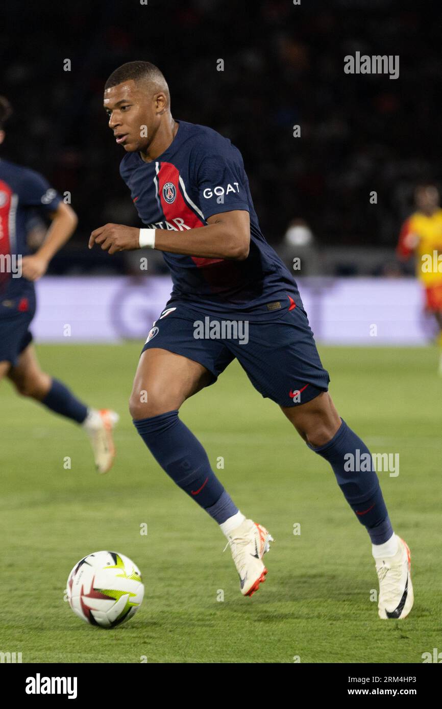 Parigi, Francia. 26 agosto 2023. SAN PAOLO, BRASILE - AGOSTO 26: Partita tra PSG e Lens come parte della stagione regolare della Ligue 1 allo stadio Parc des Princes il 26 agosto 2023 a Parigi, Francia. (Foto di Jose Prestes/PxImages) credito: PX Images/Alamy Live News Foto Stock