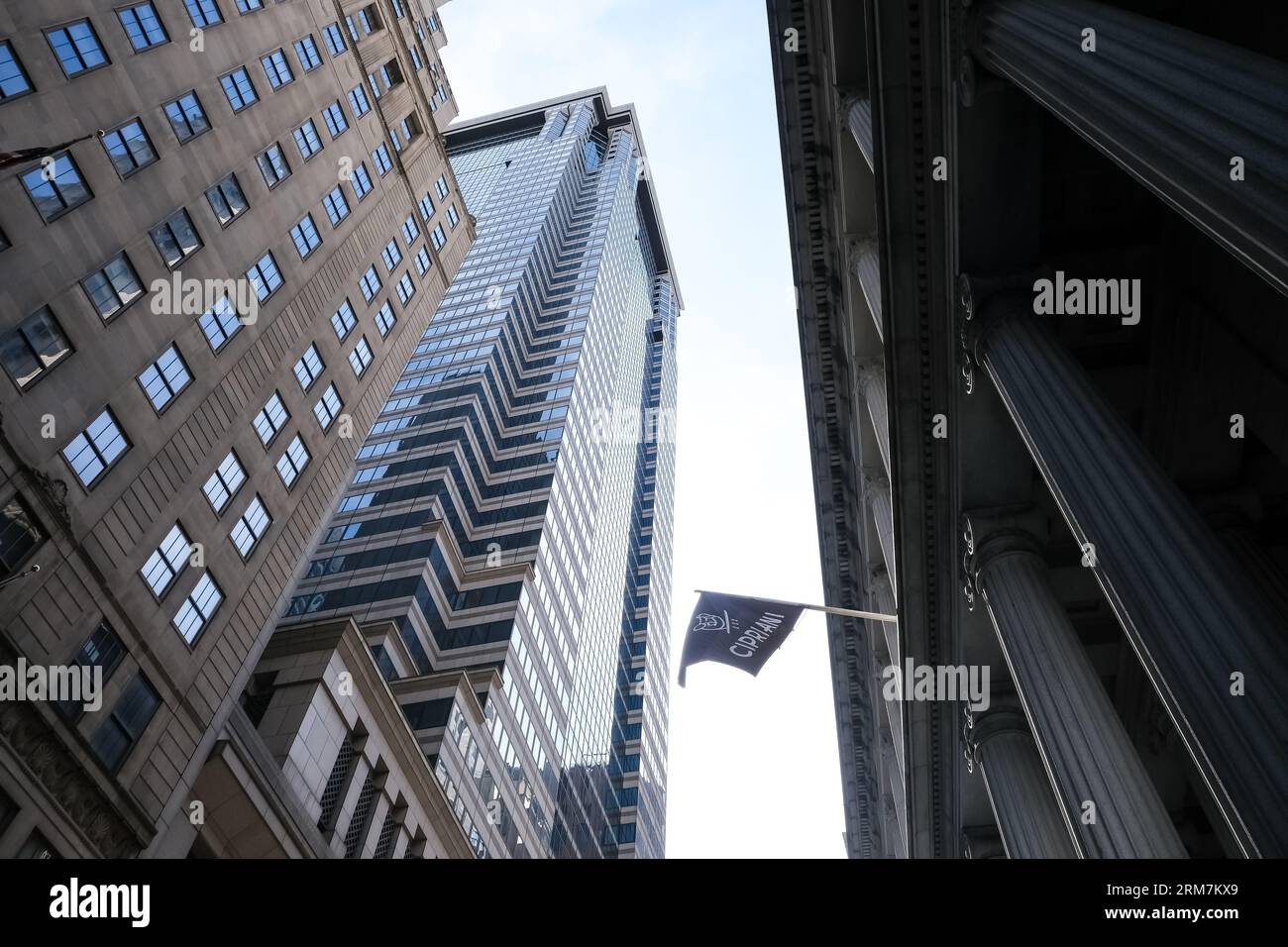 Dettaglio architettonico del ristorante Cipriani Wall Street situato nel quartiere finanziario di Lower Manhattan a New York City, USA Foto Stock