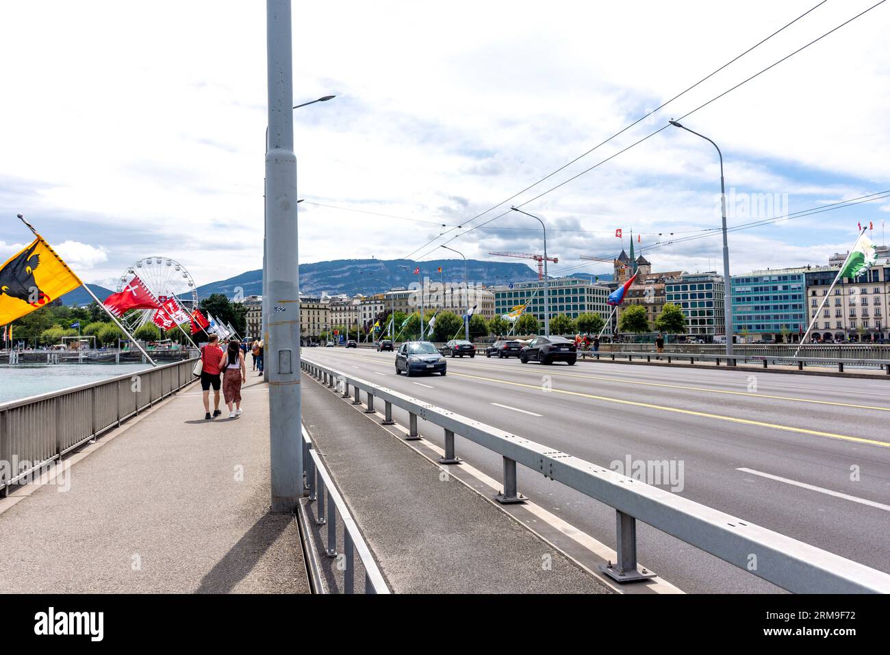 Pont du Mont-Blanc (Ponte del Monte bianco) sul fiume Rhône, Ginevra (Genève) Cantone di Ginevra, Svizzera Foto Stock