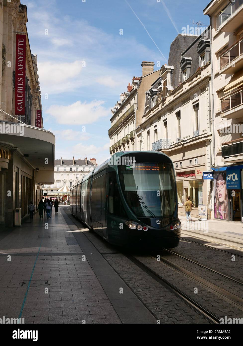 Il tram di Angers è la rete tranviaria della città francese di Angers nei Paesi della Loira. Francia Foto Stock