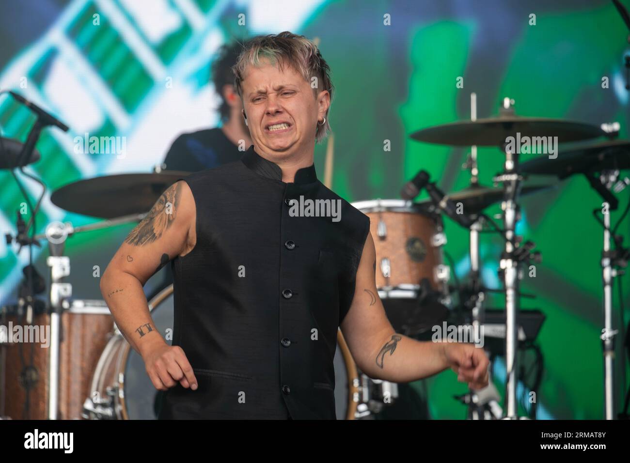 Leeds, Regno Unito. Domenica 27 agosto 2023 Conor Mason of Nothing But Thieves si esibisce al Leeds Festival 2023 a Bramham Park © Jason Richardson / Alamy Live News Foto Stock