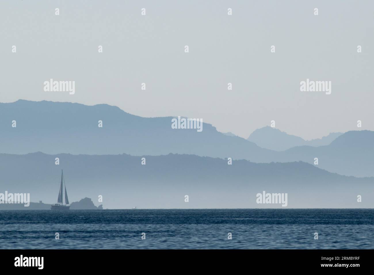 Barca a Vela in Sardegna Foto Stock