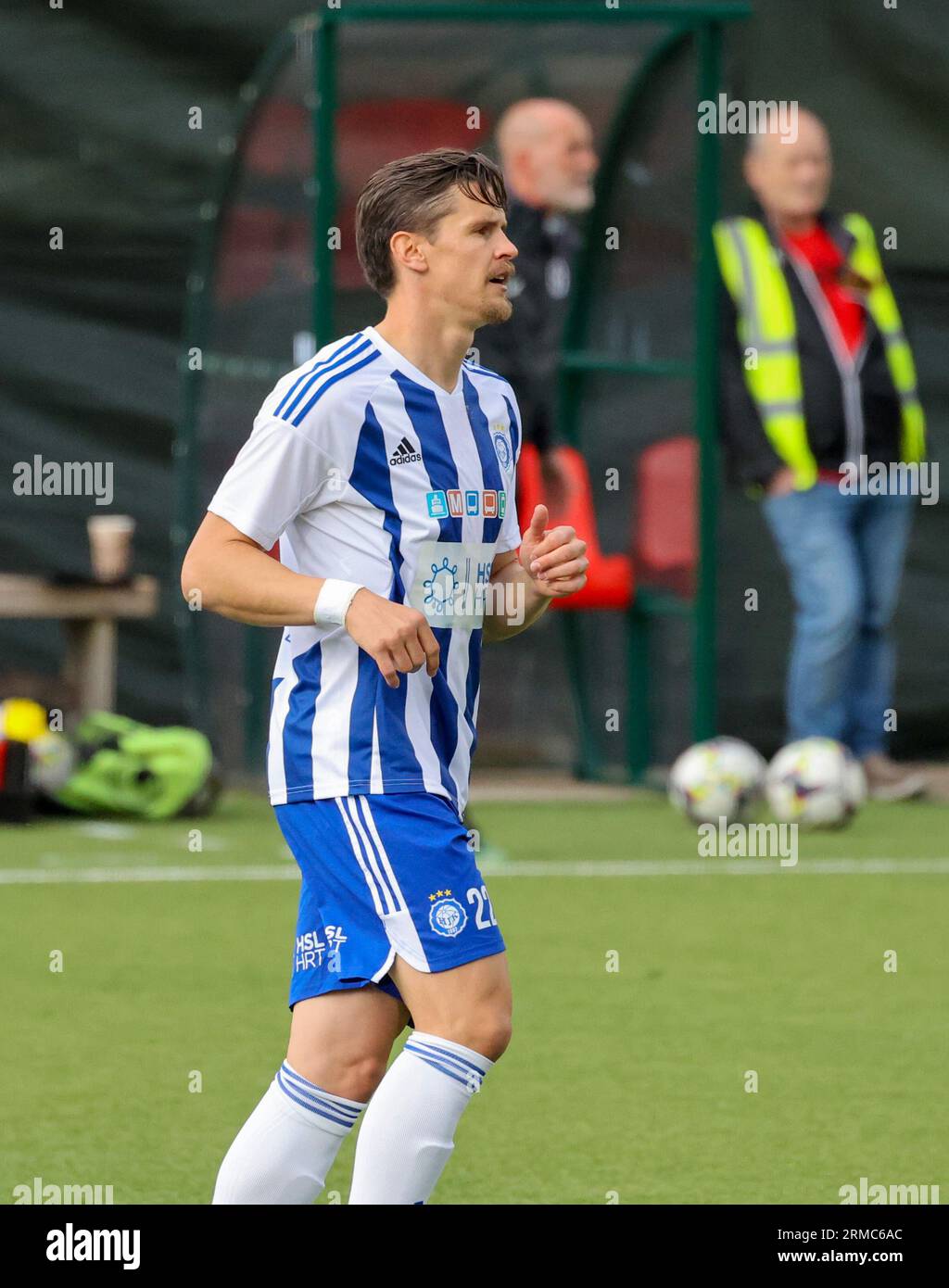 Solitude, Belfast, Irlanda del Nord, Regno Unito. 19 luglio 2023. UEFA Champions League - qualificazione primo turno - Larne contro HJK Helsinki. HJK Helsinki, calciatore Jukka Raitala (22) Foto Stock