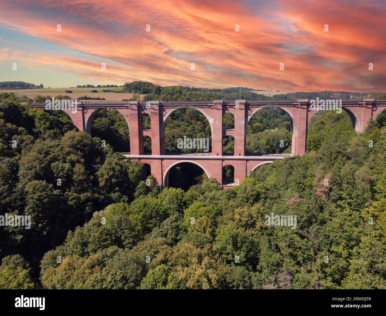 ponte di elstertal nella germania orientale Foto Stock