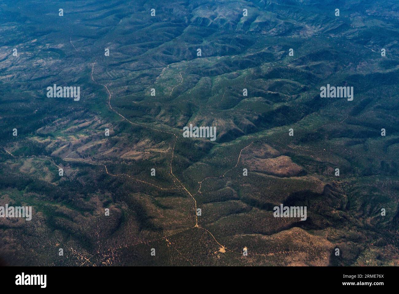 Vista aerea del paesaggio in fase di espansione dall'alta quota Foto Stock