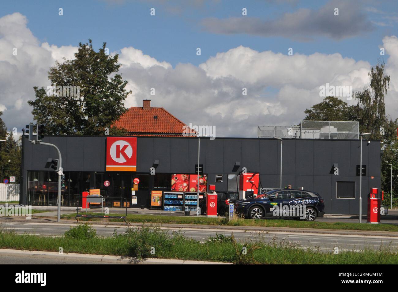 28 agosto 2023/stazione di servizio K-Circle nella città di Herlve capitale danese Copenaghen Danimarca. (Foto: Francis Joseph Dean/Dean Pictures) Foto Stock