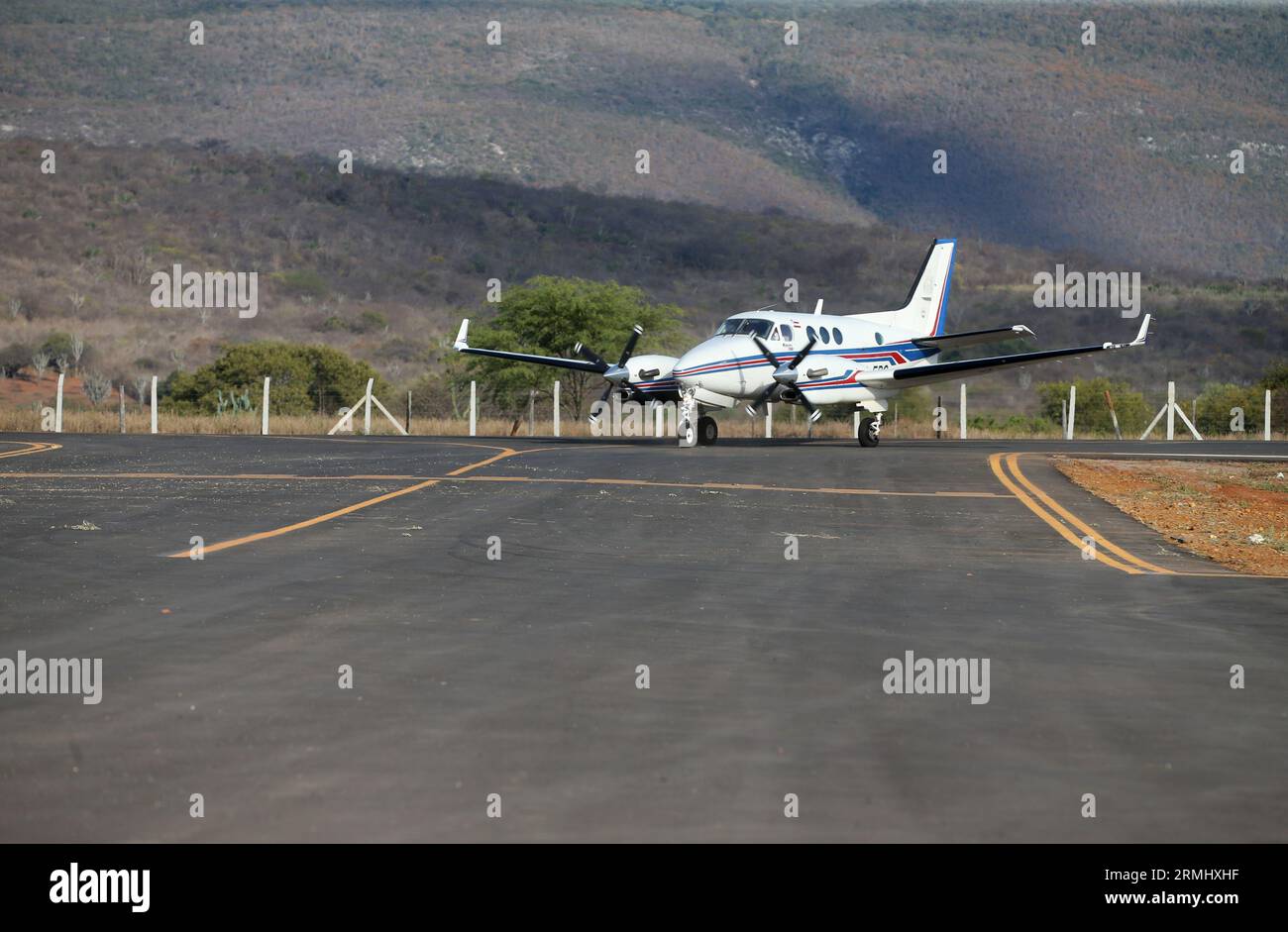 Ituacu, bahia, brasile - 25 agosto 2023: Aircraft Beechcraft C90A King Air - PP-EPS, visto all'aerodromo della città di Ituacu. Foto Stock
