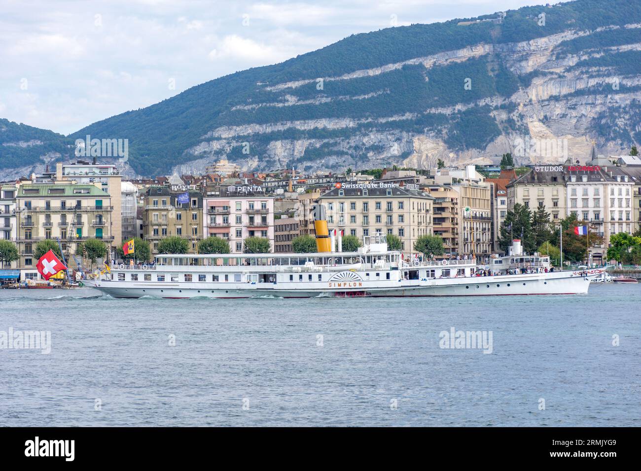 Battello a vapore Simplon Belle Epoque sul lago da Quai du Mont Blanc, Ginevra (Genève), Cantone di Ginevra, Svizzera Foto Stock