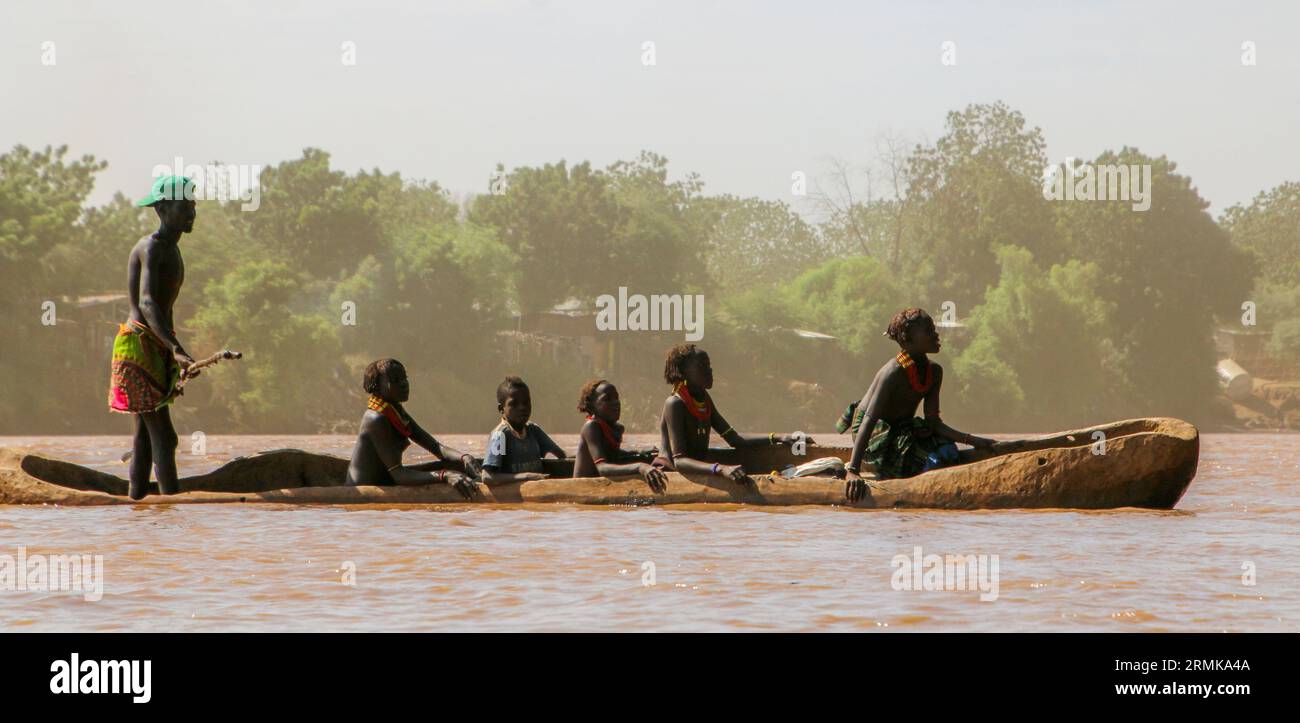 I Daasanach (noti anche come Marille o Geleba) sono un gruppo etnico cushitico che vive in alcune parti dell'Etiopia, del Kenya e del Sud Sudan. Il loro homel principale Foto Stock