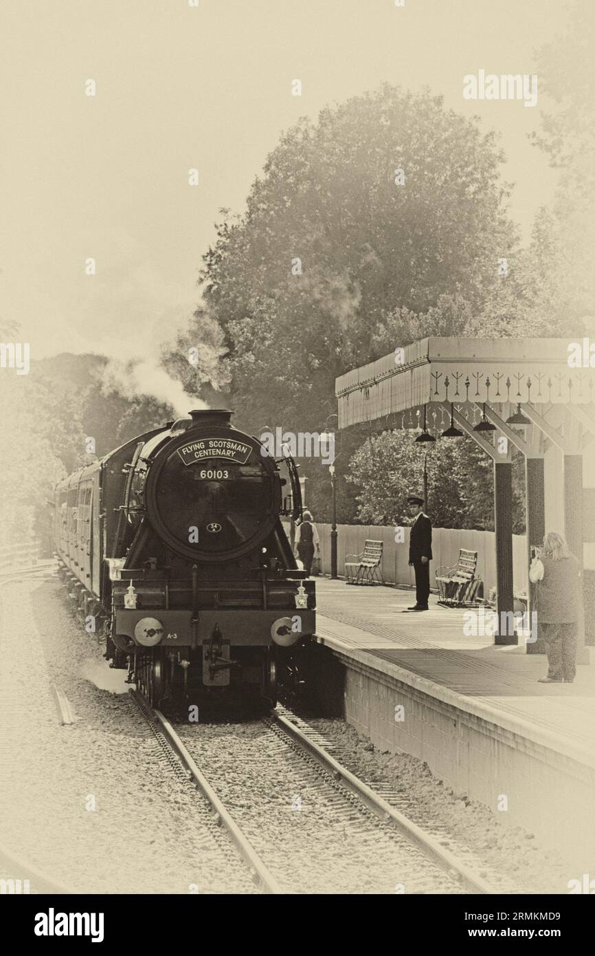 Flying Scotsman Bluebell Railway East Grinstead Station (1 di 3) seppia Foto Stock