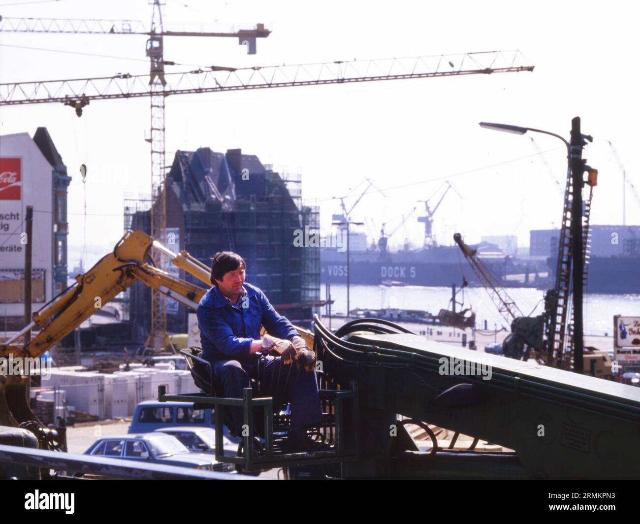 DEU, Germania: Le diapositive storiche dei tempi 80-90, Amburgo. Porta. Lavoro. anni '80 Foto Stock