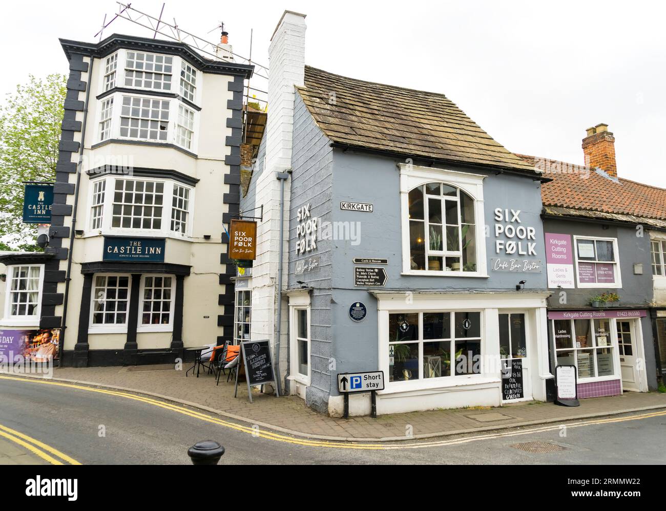 Six Poor Folk Cafe Bar and Bistro, Kirkgate, Knaresborough, North Yorkshire, Inghilterra, REGNO UNITO Foto Stock