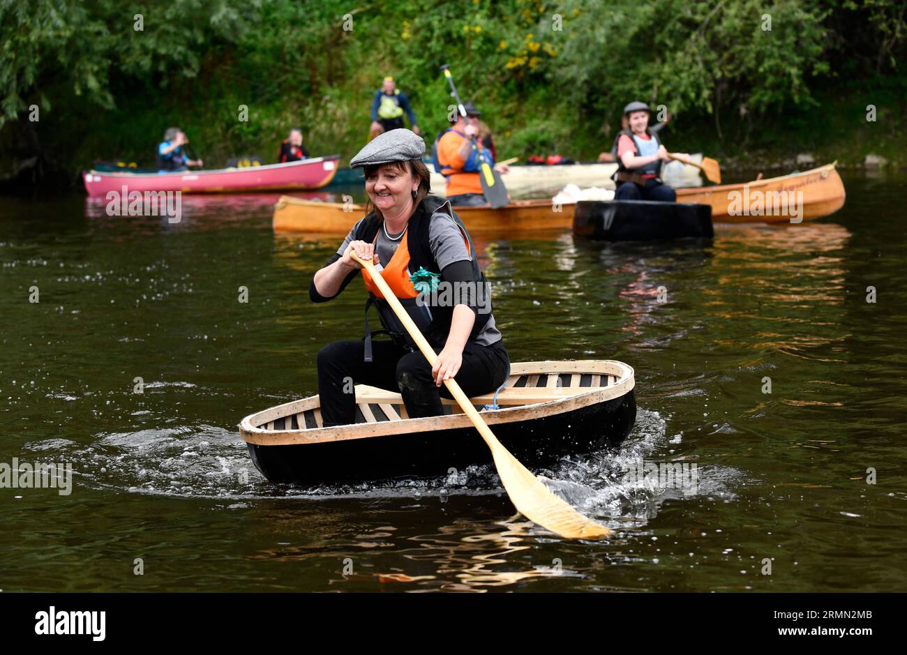 Ironbridge Bank Holiday Coracle regata FOTO DI DAVE BAGNALL Foto Stock