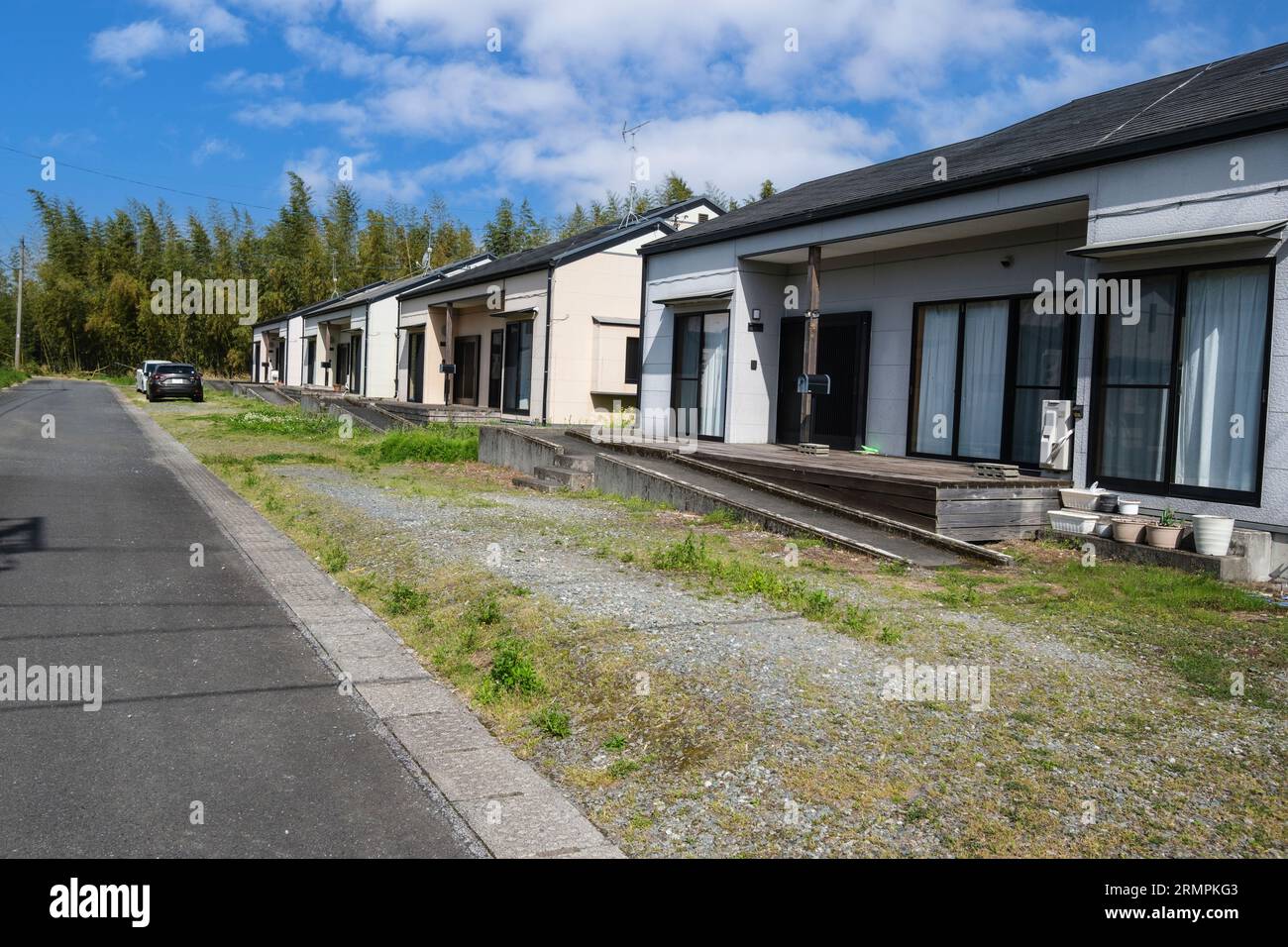 Giappone, Kyushu. Abitazioni costruite per i residenti a basso reddito. Prefettura di Oita. Foto Stock