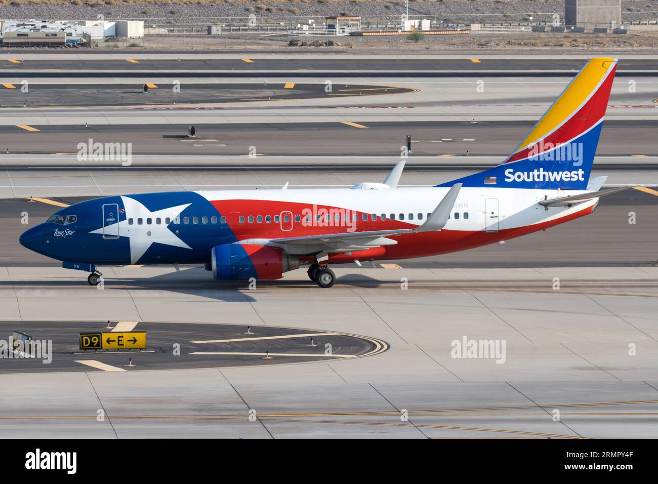 La livrea speciale "Lone Star One" di Southwest Airlines presenta la bandiera dello stato del Texas. Foto Stock