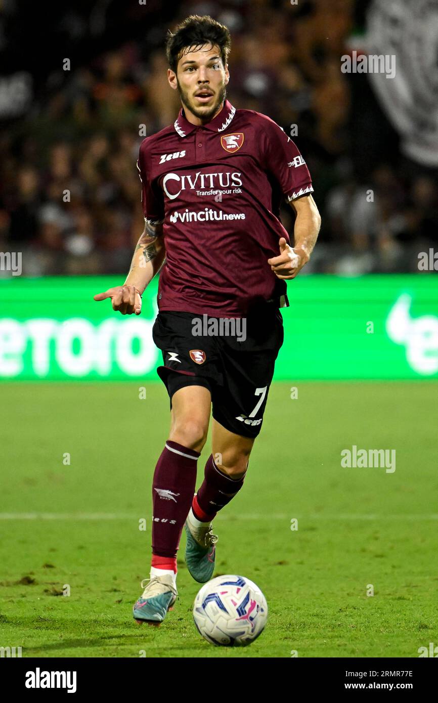 Agustin Martegani della US Salernitana in azione durante la partita di serie A tra US Salernitana e Udinese calcio allo stadio Arechi di Salern Foto Stock