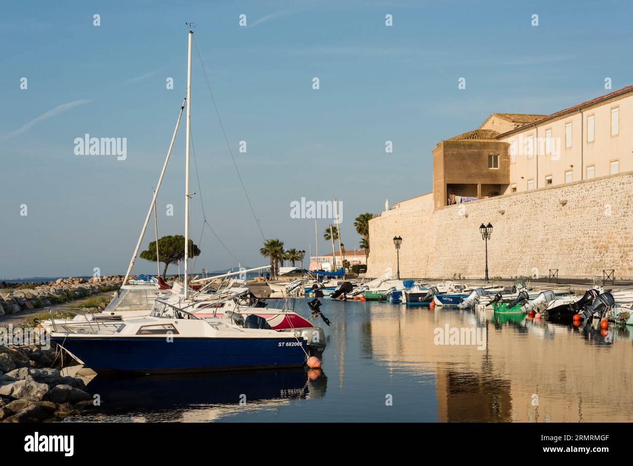 Port de plaisance (porto delle imbarcazioni da diporto), Meze, Herault, Occitanie, Francia Foto Stock