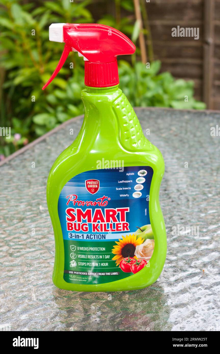 Pistola a spruzzo Provanto Smart Garden Bug Killer Foto Stock