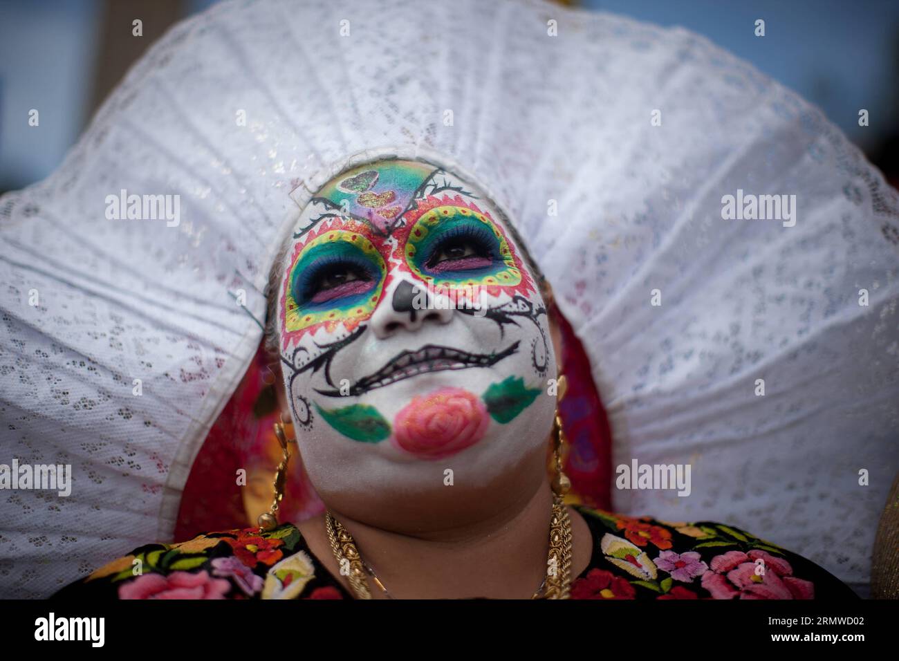 (141022) -- CITTÀ DEL MESSICO, 22 ottobre 2014 -- Un clown partecipa alle attività della XIX Convenzione internazionale dei Clowns a città del Messico, capitale del Messico, il 22 ottobre 2014. Pedro Mera) (jp) (ah) CITTÀ DEL MESSICO-MESSICO-ENTERTAINMENT-CONVENTION-CLOWNS e PedroxMera PUBLICATIONxNOTxINxCHN città del Messico 22 ottobre 2014 un Clown partecipa alle attività della XIX Convenzione internazionale dei Clowns a città del Messico capitale del Messico 22 ottobre 2014 Pedro Mera JP AH Messico Mexico City Entertainment Convention Clowns e PUBLICATIONXNOTxINXCHN Foto Stock