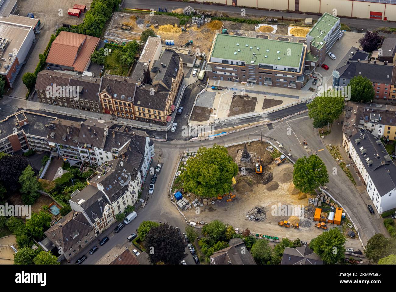 Veduta aerea, cantiere Karl-Marx-Platz e casa multigenerazione con asilo Breite Straße, Witten, regione della Ruhr, Renania settentrionale-Vestfalia, Foto Stock