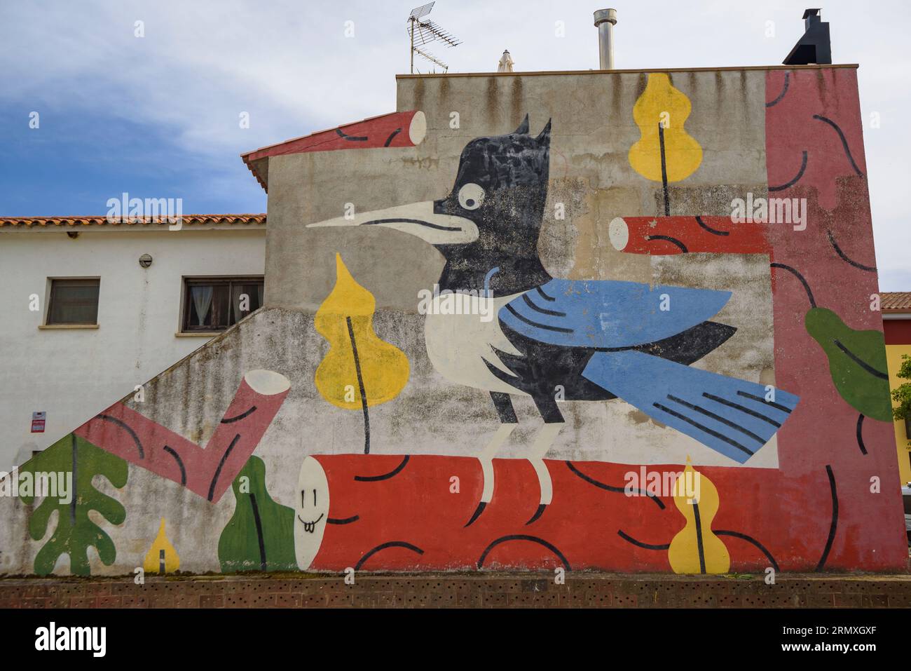 Un dipinto murale su un edificio di Santa Eulàlia de Roncaana (Vallès Oriental, Barcellona, Catalogna, Spagna) ESP: Una pintura mural en un edificio Foto Stock