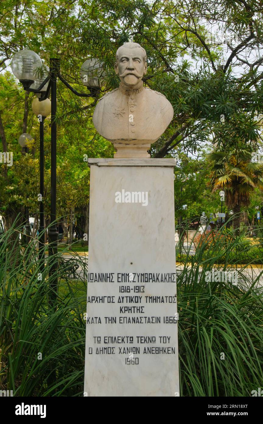 Grecia: Ioannis EMM. Zimbrakakis anche Ioannis Zymvrakakis (1818 - 1913), capo della Divisione Occidentale di Creta durante la grande Rivoluzione cretese del 1866, Piazza 1866, la Canea, Creta. La grande rivoluzione cretese (1866 - 1869), nota anche come rivolta cretese, fu una rivolta contro il controllo dell'Impero ottomano a Creta. Foto Stock