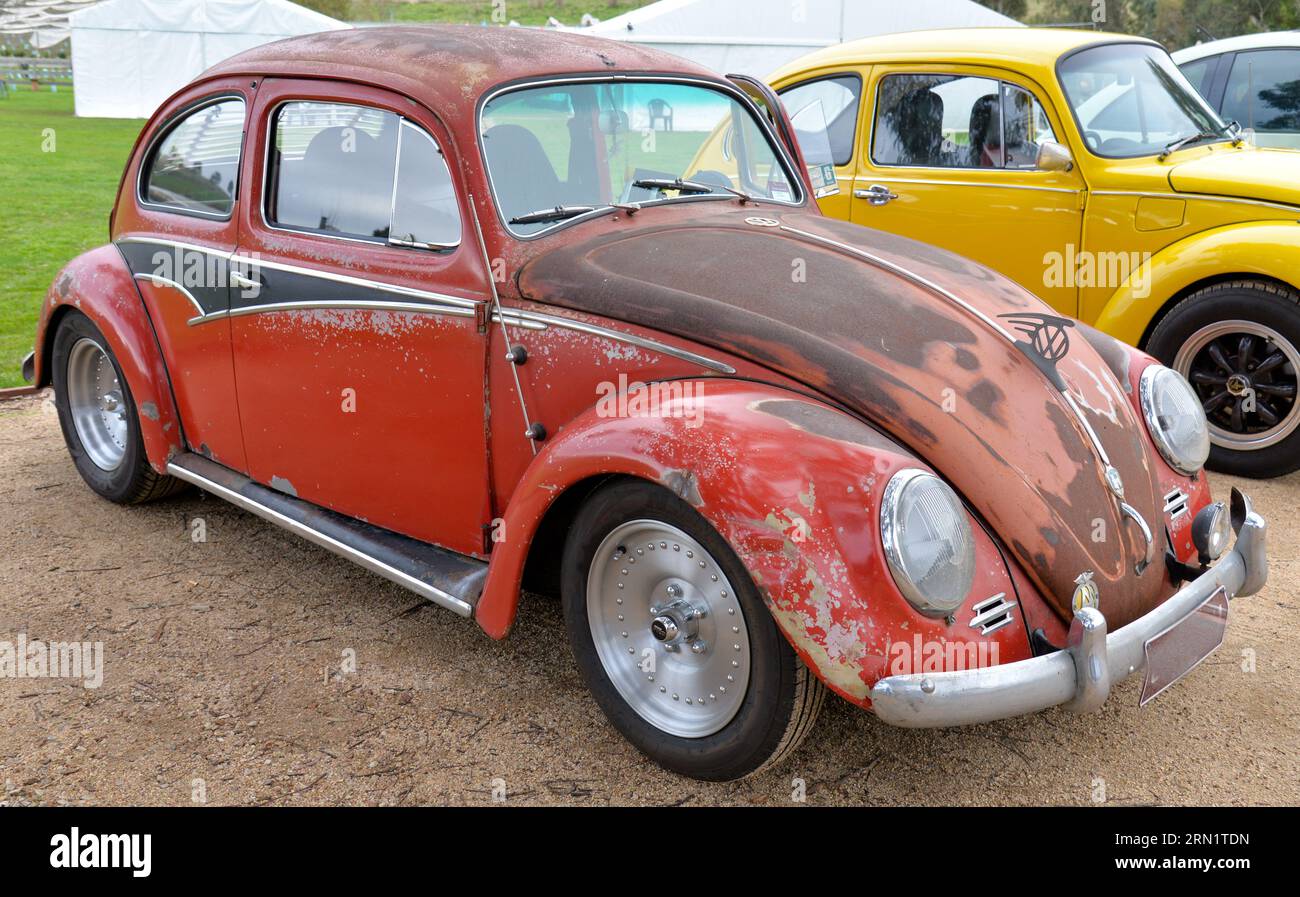 Volkswagen VW Beetle Red Black Rusty Vintage retro Show Shine Day Out, Melbourne Victoria Foto Stock