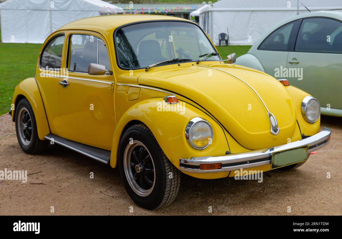 Volkswagen VW Beetle Yellow vintage retro Show Shine Day Out, Melbourne Victoria Foto Stock
