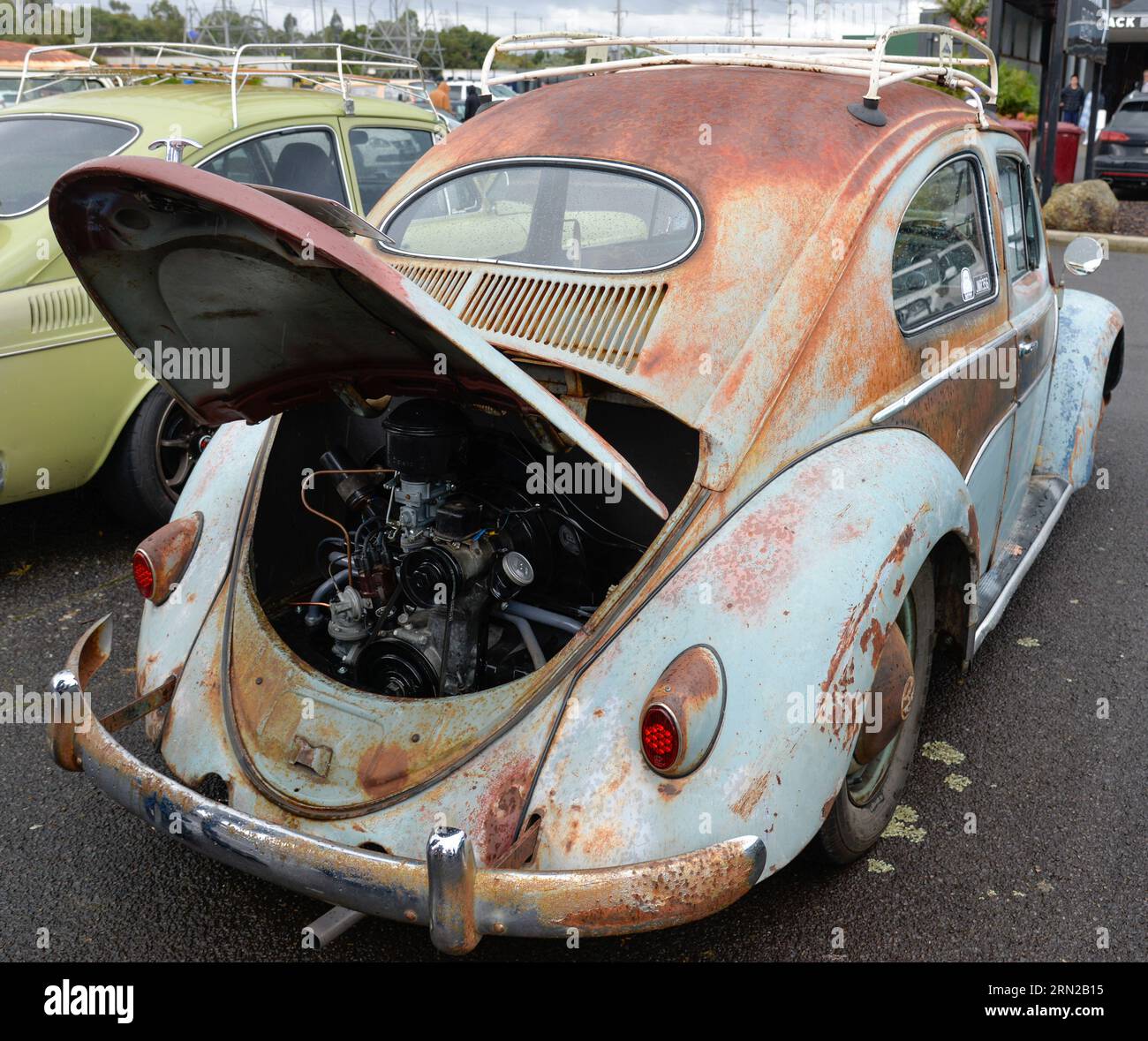 Volkswagen VW Beetle Blue Rusty Oval Vintage retro Show Shine Day Out, Melbourne Victoria Foto Stock