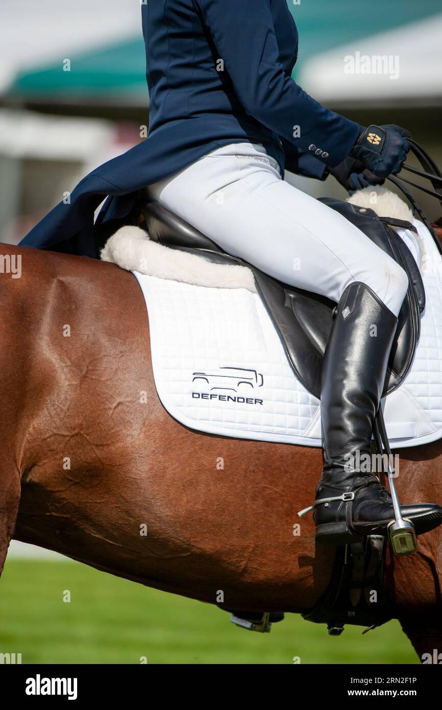 Stamford, Regno Unito. 31 agosto 2023. Zara Tindall riding Class Affair rappresenta la Gran Bretagna durante la fase Dressage nel giorno 1 del Defender Burghley Horse Trials del 2023 tenutosi nel Burghley House a Stamford, Lincolnshire, Inghilterra, Regno Unito. Crediti: Jonathan Clarke/Alamy Live News Foto Stock