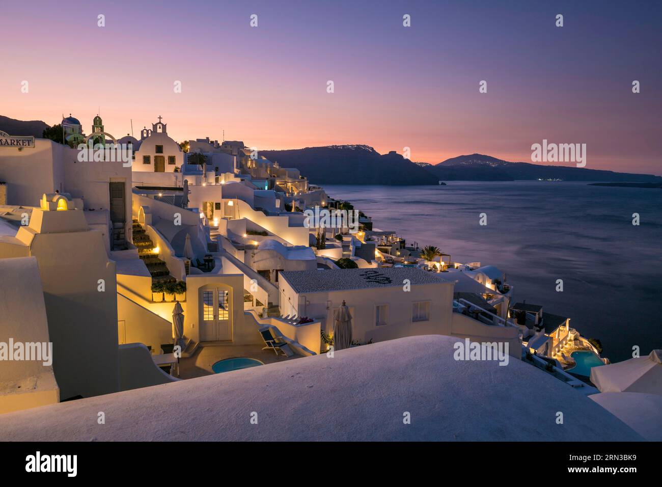 Grèce, arcipelago delle Cicladi, isola di Santorin, villaggio di Oia Foto Stock